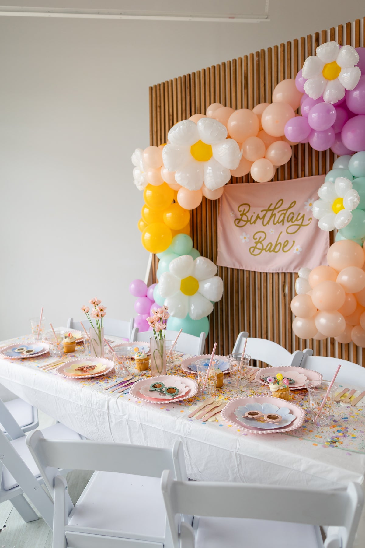 Retro Daisy Party Kit